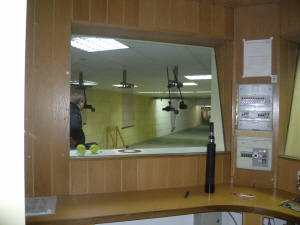 Leitstand der Schießaufsicht